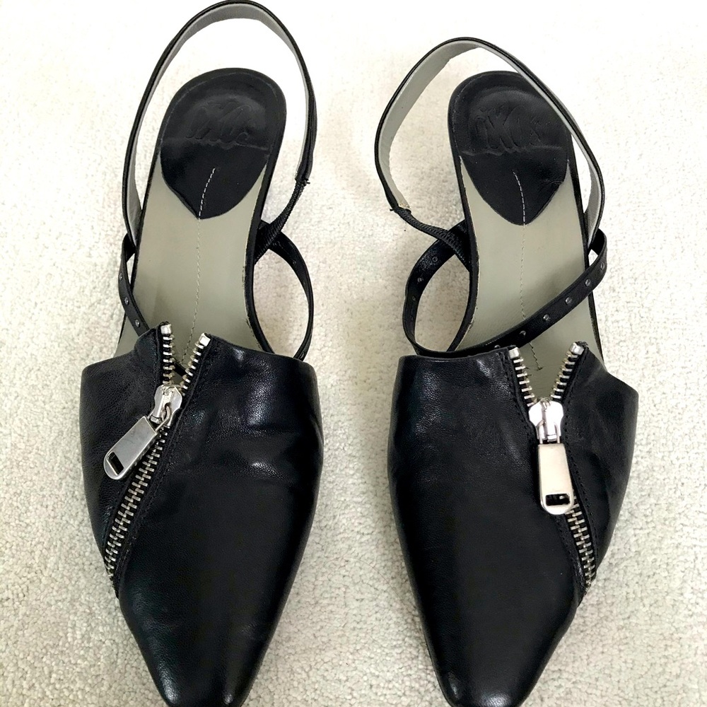 IXOS Black Leather sandals with heel